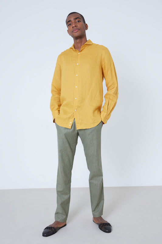 CUTAWAY COLLAR SHIRT