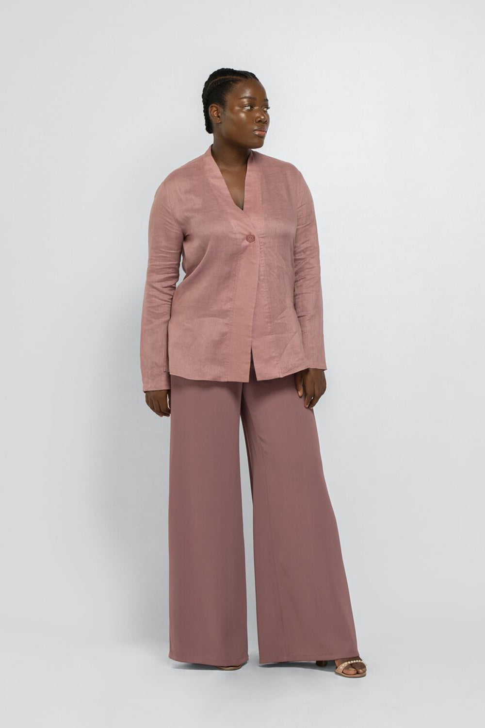 SINGLE BUTTON TOP