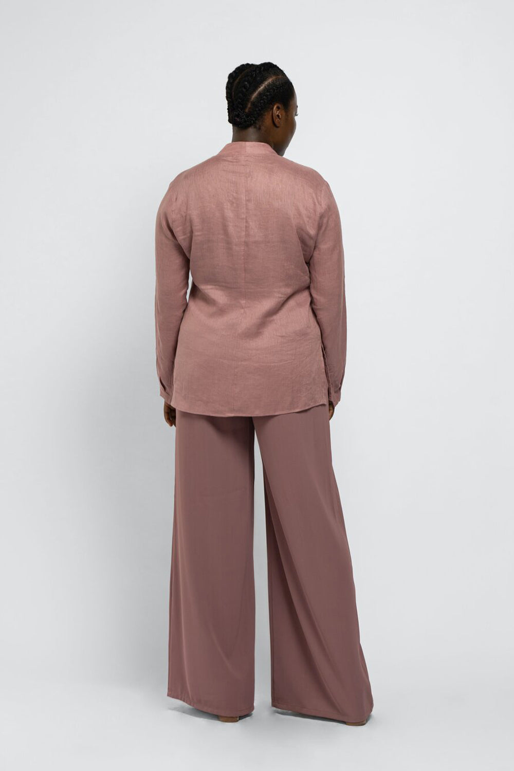 SINGLE BUTTON TOP