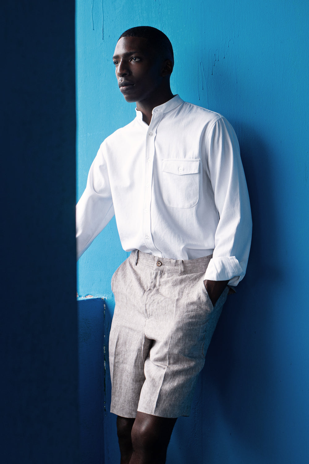 TAILORED LINEN SHORTS