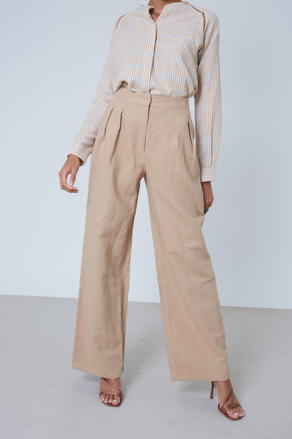 DOUBLE PLEAT LINEN TROUSERS