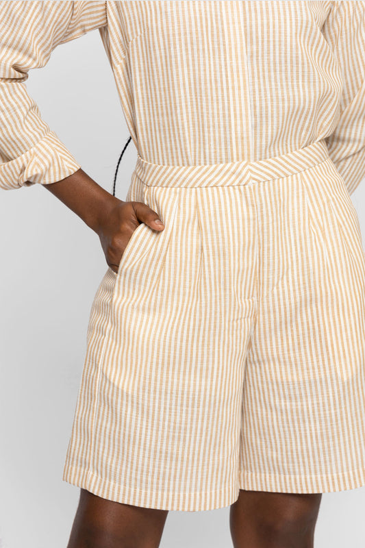 STRIPED LINEN SHORTS