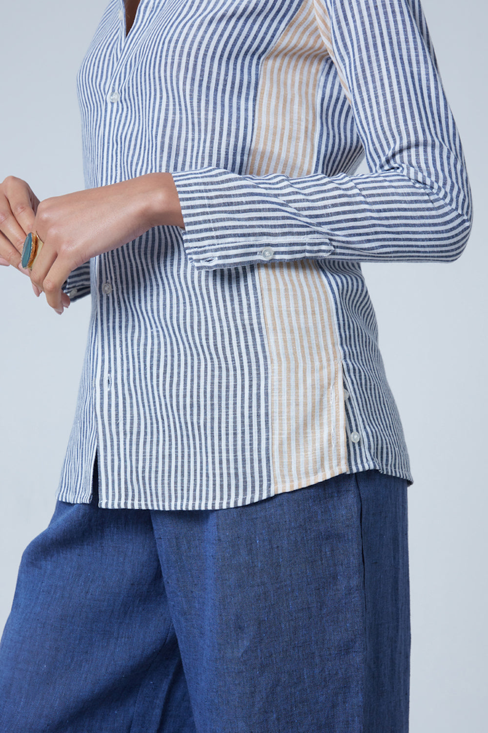 STRIPED PANEL SHIRT